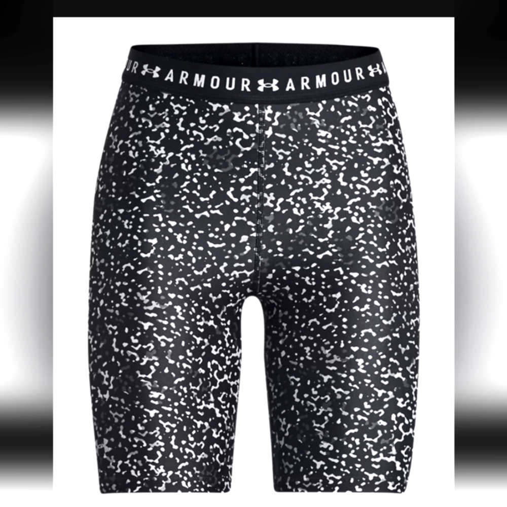 Under Armour Biking Shorts Size Med Extremely Stretchy